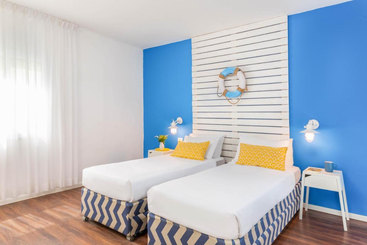 Travel Hotel Gesher Haziv Exterior photo