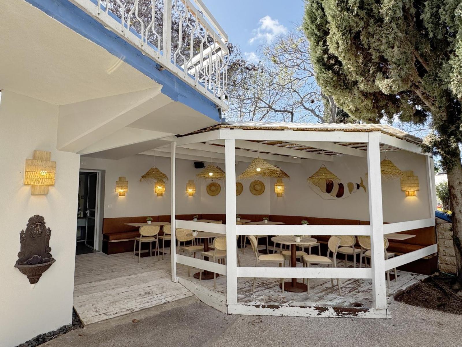 Travel Hotel Gesher Haziv Exterior photo