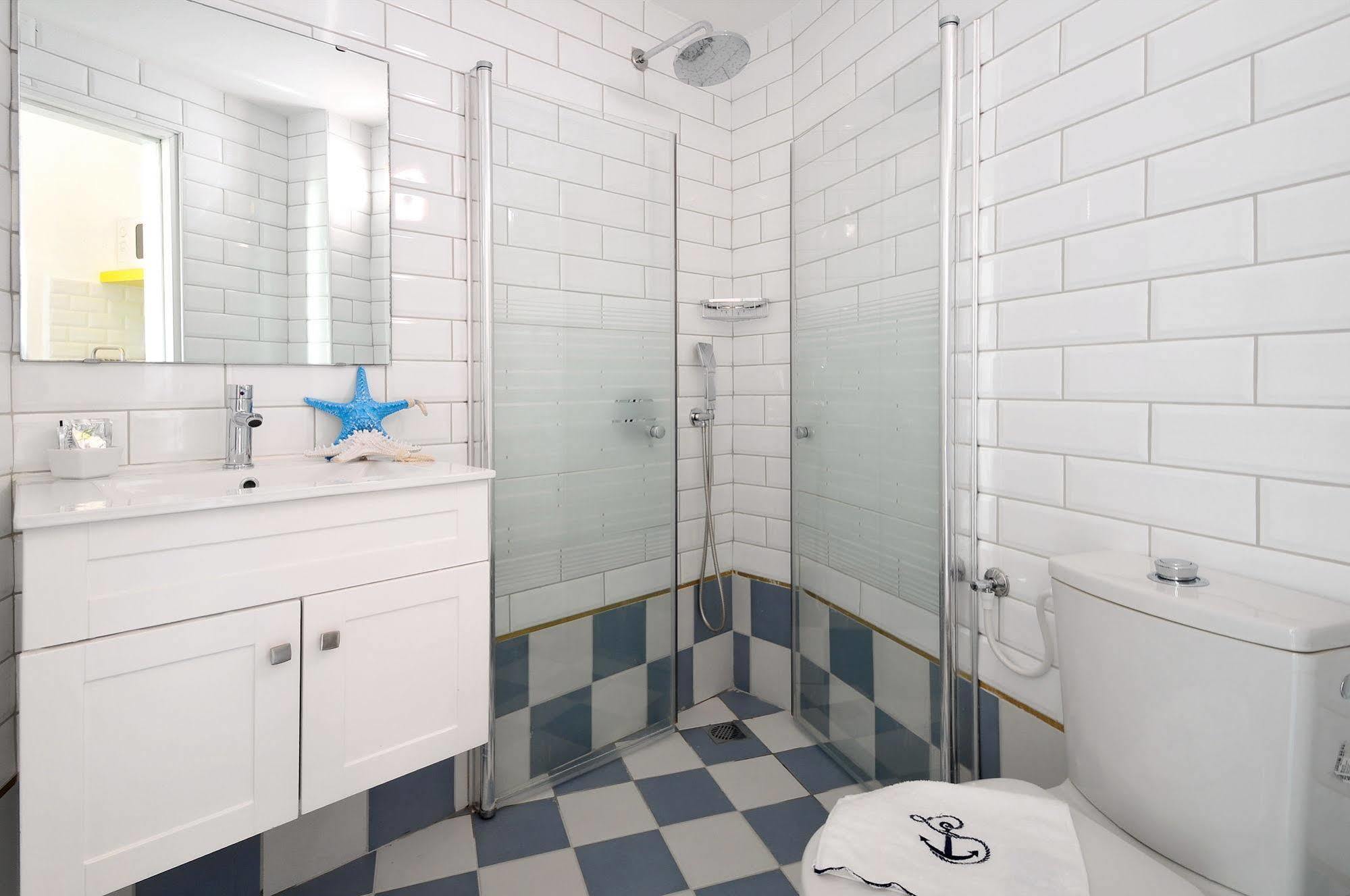 Travel Hotel Gesher Haziv Exterior photo