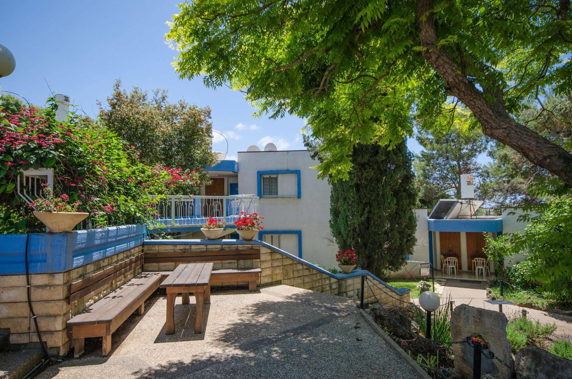 Travel Hotel Gesher Haziv Exterior photo